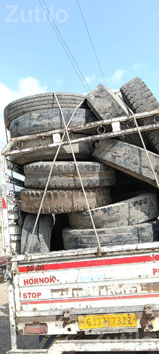 Used Tyres and Scrap Iron for Wholesale