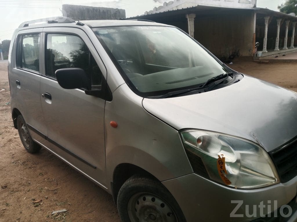 2010 Maruti Suzuki WagonR with Working AC - કાર - ડીસા - Image 5