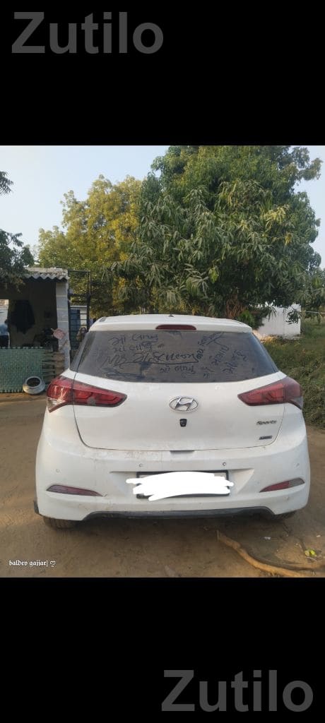 2015 Hyundai i20 Diesel with Working AC - કાર - ભાભર - Image 2