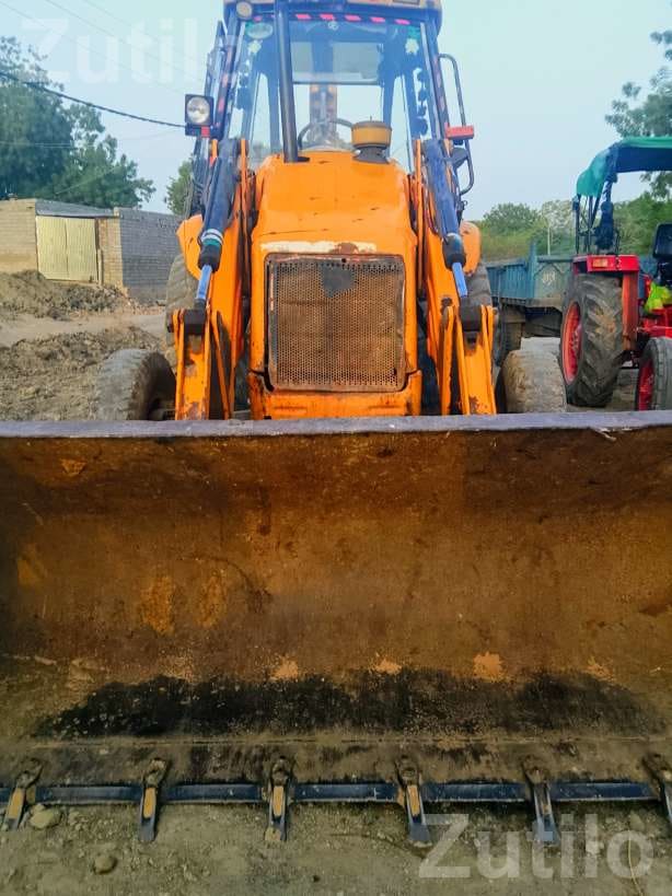 JCB 3DX Backhoe Loader 2010 Model - બાંધકામના વાહનો - પાલનપુર - Image 3