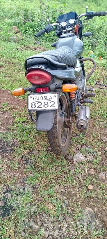 Bajaj Platina 2013 Motorcycle - Bikes - Jesar - Image 3