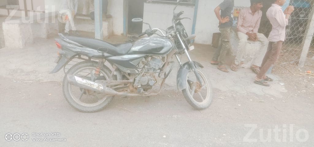 2010 Model Motorcycle with New Tyres - Bikes - Talaja - Image 2