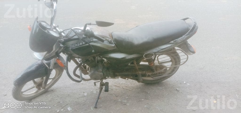 2010 Model Motorcycle with New Tyres - Bikes - Talaja - Image 5