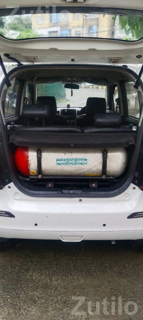 2014 Maruti Suzuki WagonR CNG Petrol - કાર - લાલપુર - Image 5