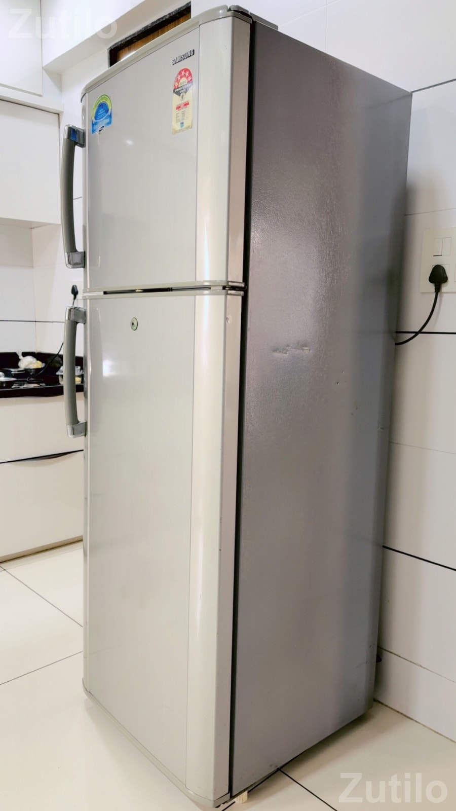 Samsung 315 liter Refrigerator - Accessories - Ahmedabad City - Image 3