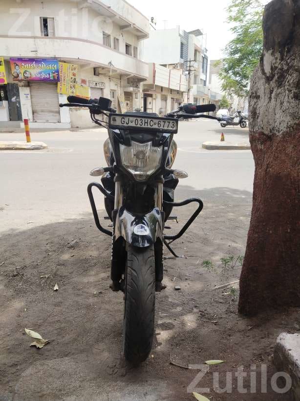 Yamaha FZ V2 2014 with 28500 km
