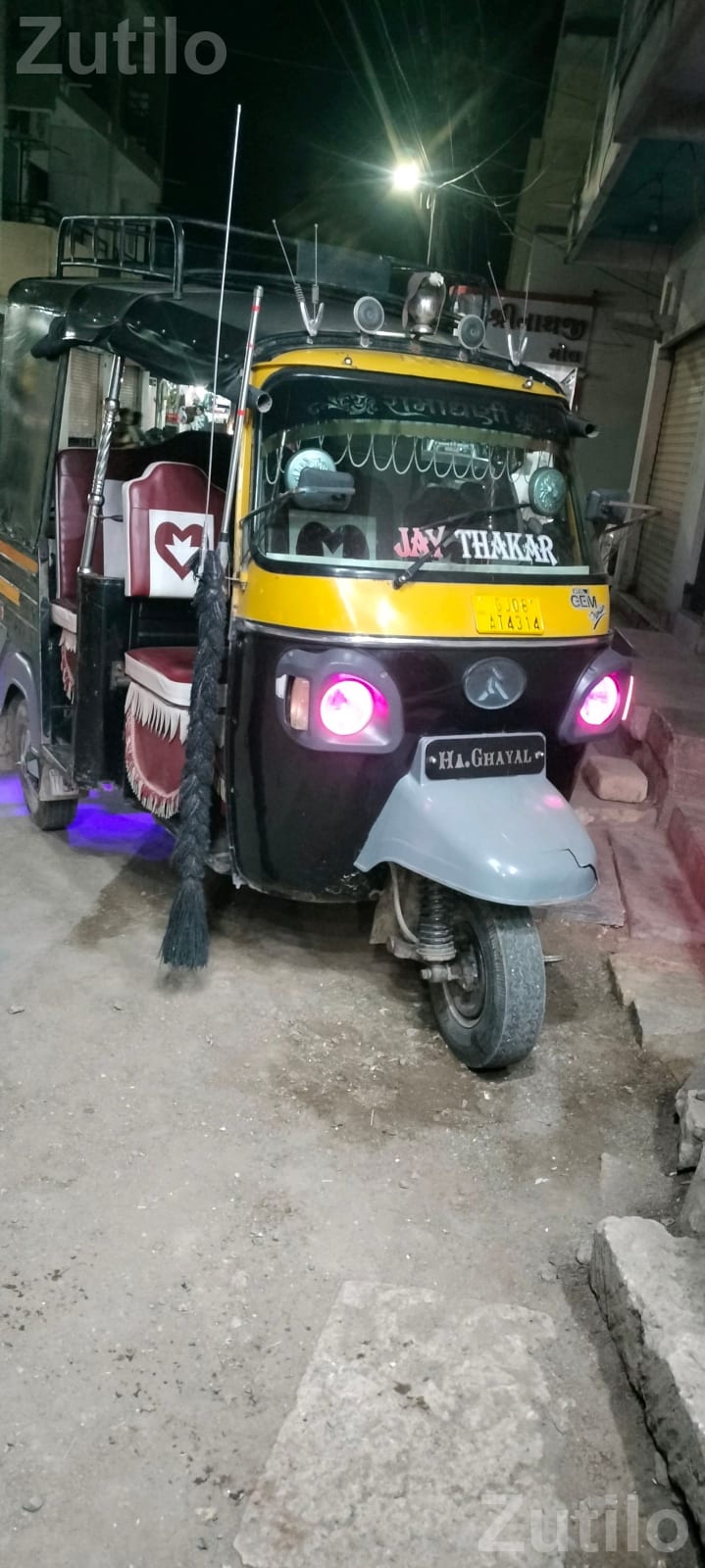 2017 BS4 Auto Rickshaw with New Tyres - Auto Rickshaws - Manavadar - Image 4