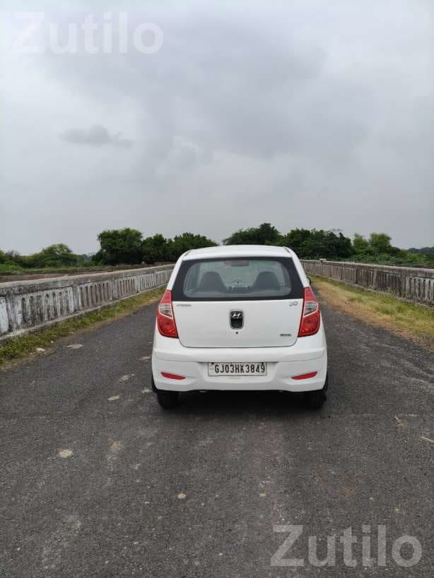 Hyundai i10 2015 Petrol CNG White Car - Cars - Mandal - Image 2
