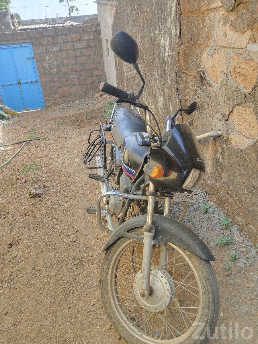 2010 Hero Splendor Motorcycle - Bikes - Junagadh City - Image 2