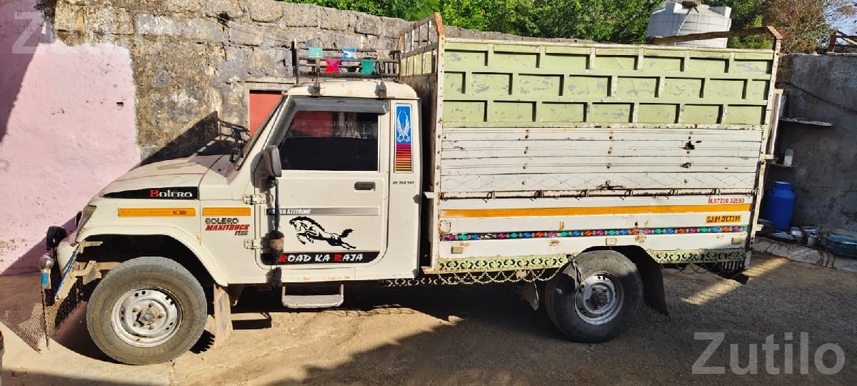 2015 Mahindra Bolero Maxi Truck Plus