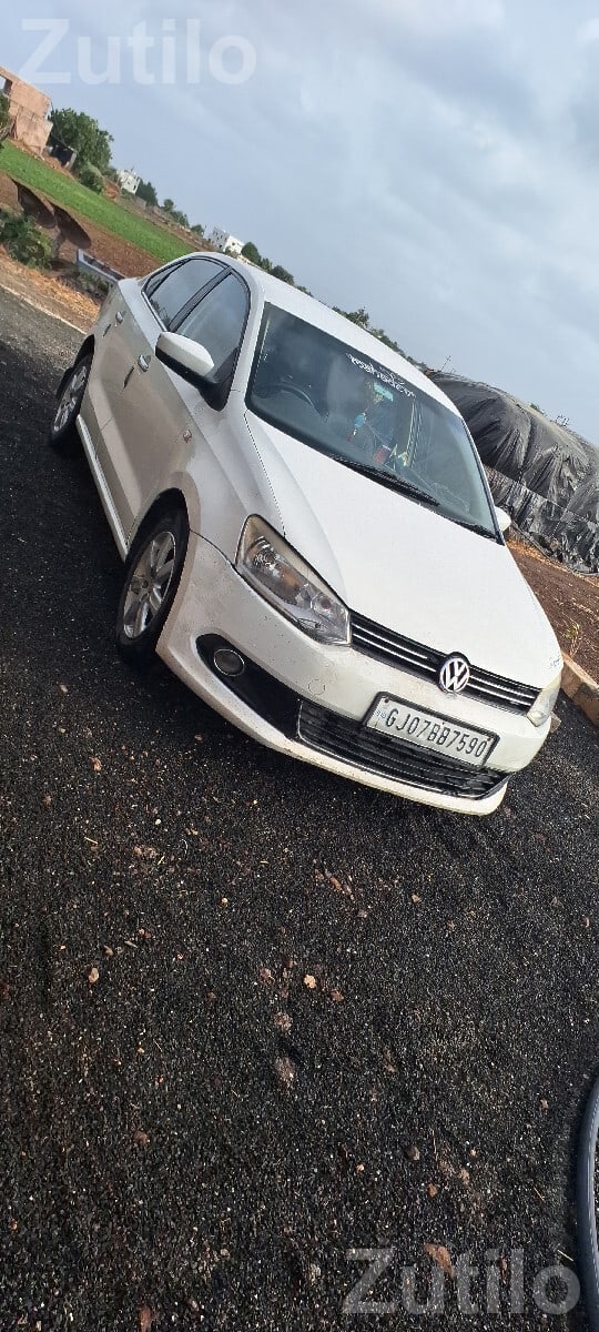 Volkswagen Vento 1.6 2011 Sedan - કાર - કલ્યાણપુર - Image 3