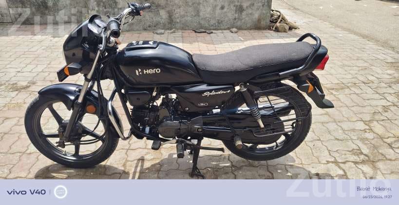 Hero Splendor Plus 2023 First Owner Bike - Bikes - Junagadh City - Image 3