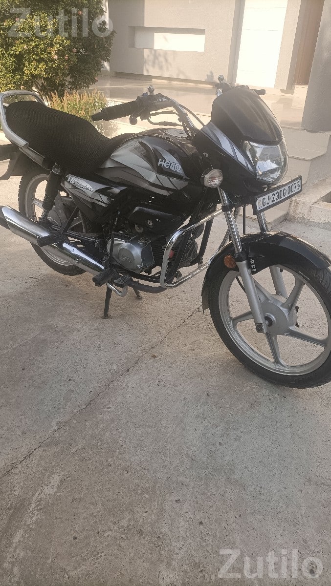 Hero HF Deluxe 2020 Model Bike
