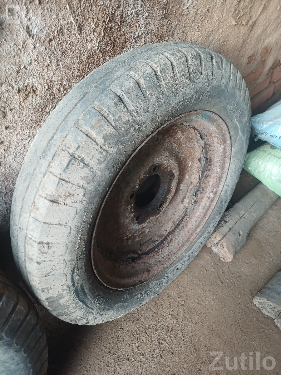 Bullock Cart Tyres with Tubes, Set of 2
