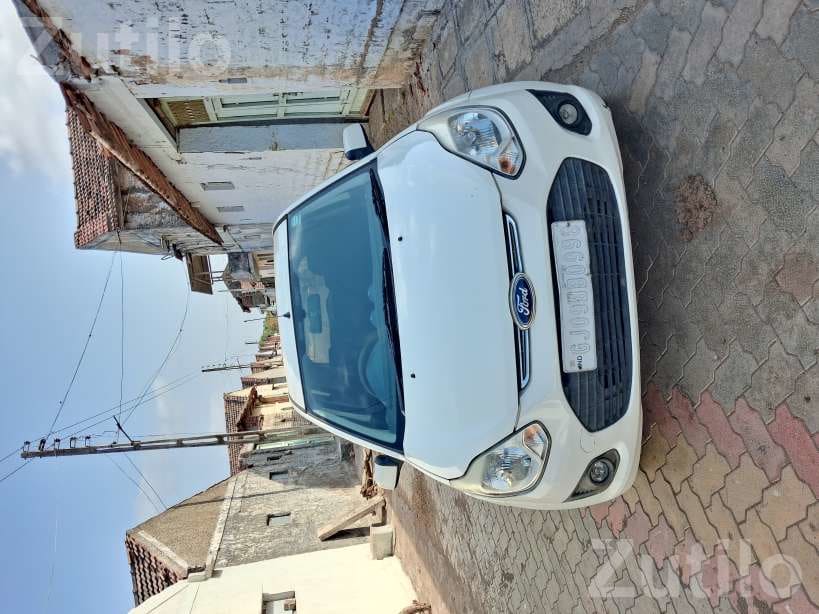 2013 Ford Car, Second Owner - કાર - સાવરકુંડલા - Image 5