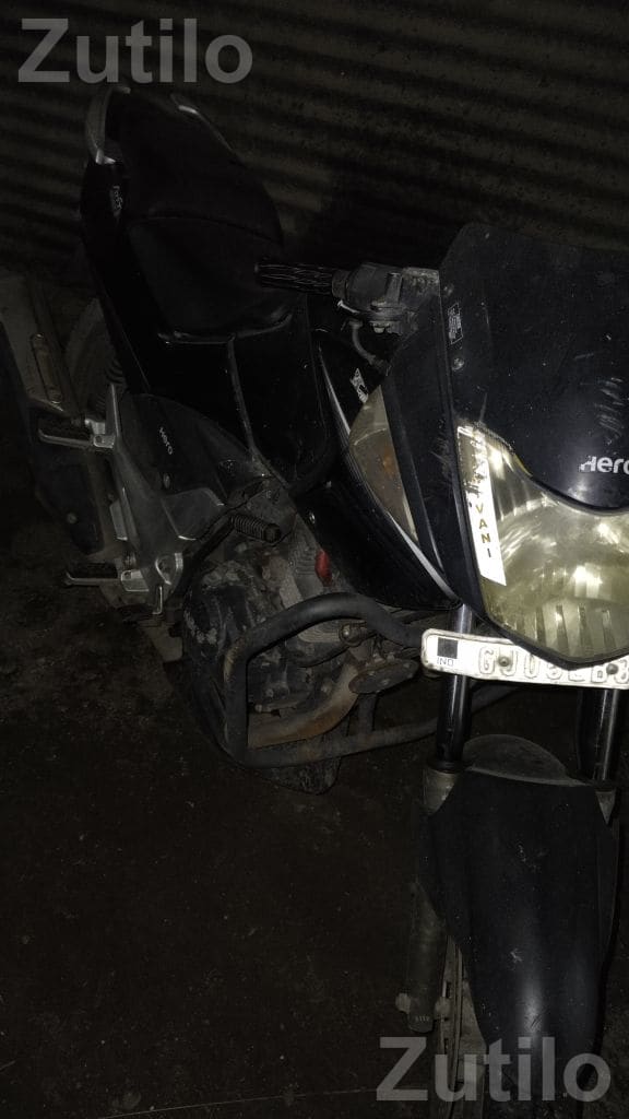 Hero CBZ Xtreme 2014 Bike with New Tyres - Bikes - Kunkavav - Image 3