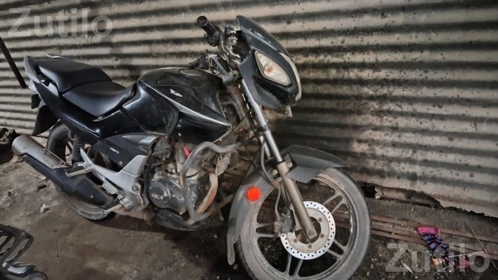 Hero CBZ Xtreme 2014 Bike with New Tyres - Bikes - Kunkavav - Image 5