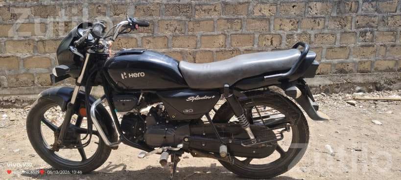 Hero Honda 2023 Petrol Bike, 1 Owner - Bikes - Babra - Image 4