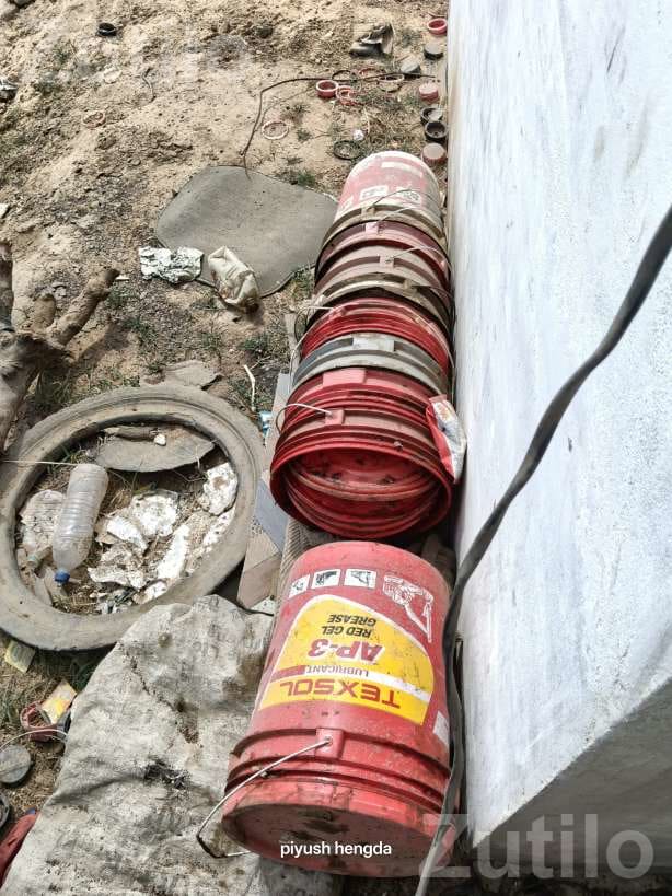 Used Grease Buckets for Sale