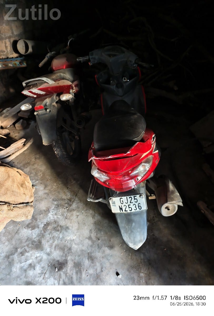 Scooty and Pulsar Two Wheelers for Sale - Bikes - Porbandar City - Image 2