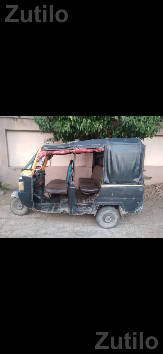 2011 Passenger Auto Rickshaw for Sale