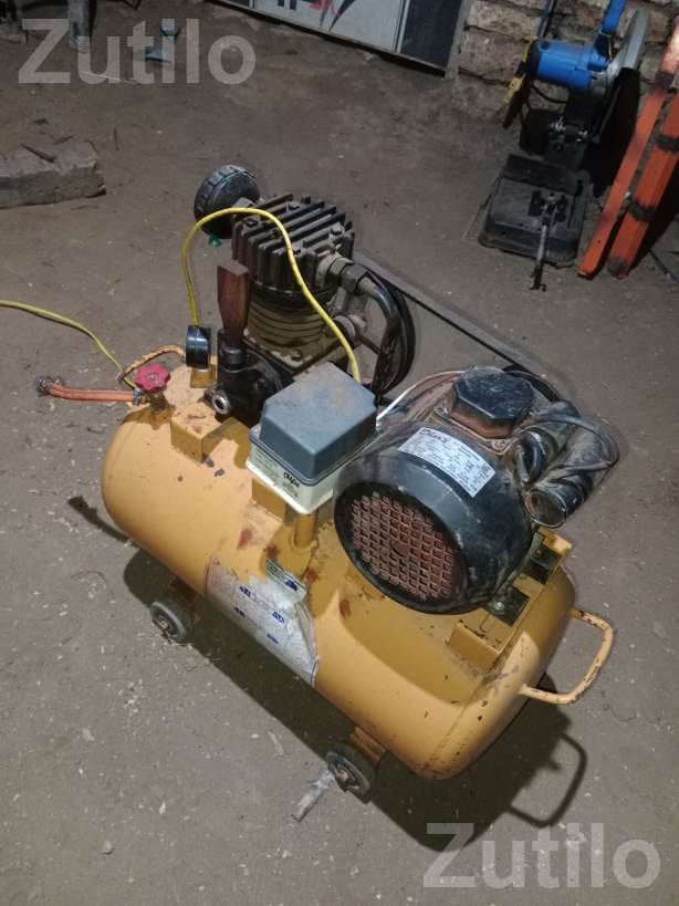 Automatic Air Compressor Machine