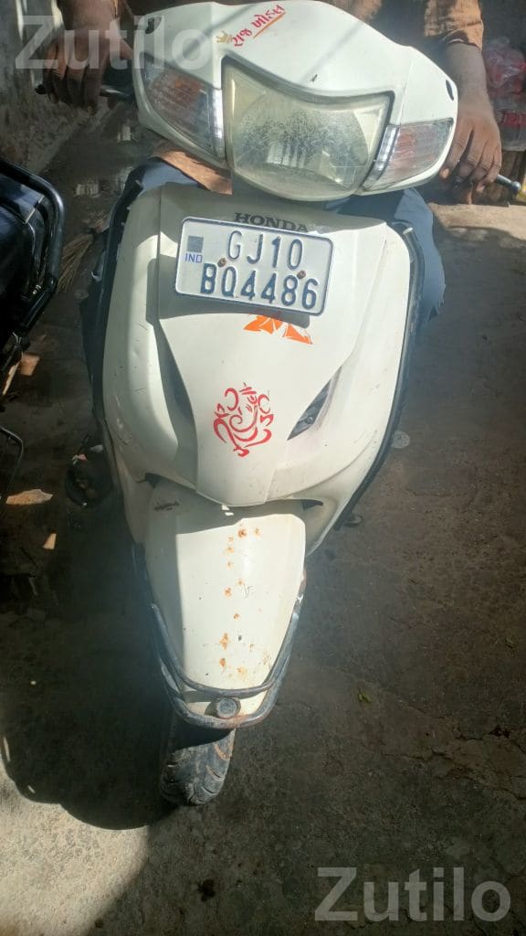 Honda Activa HET 2014 Scooter - બાઇક્સ - જામજોધપુર - Image 3