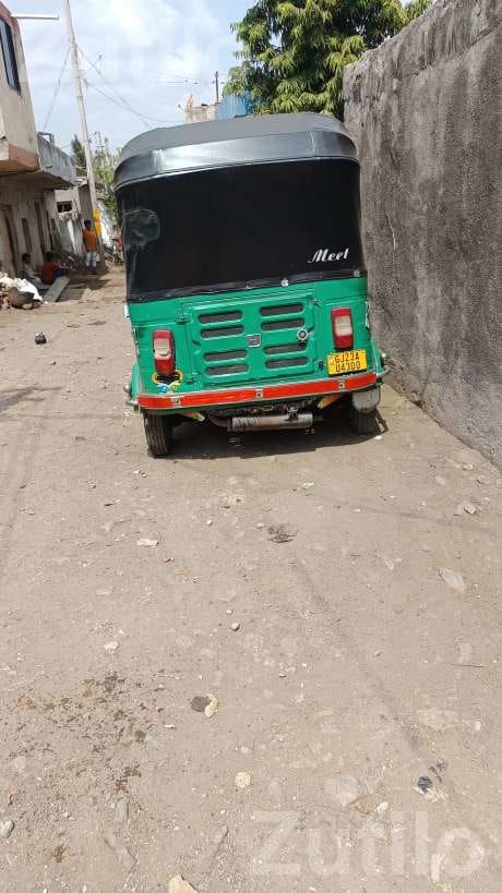 2019 Bajaj 4 Stroke Auto Rickshaw