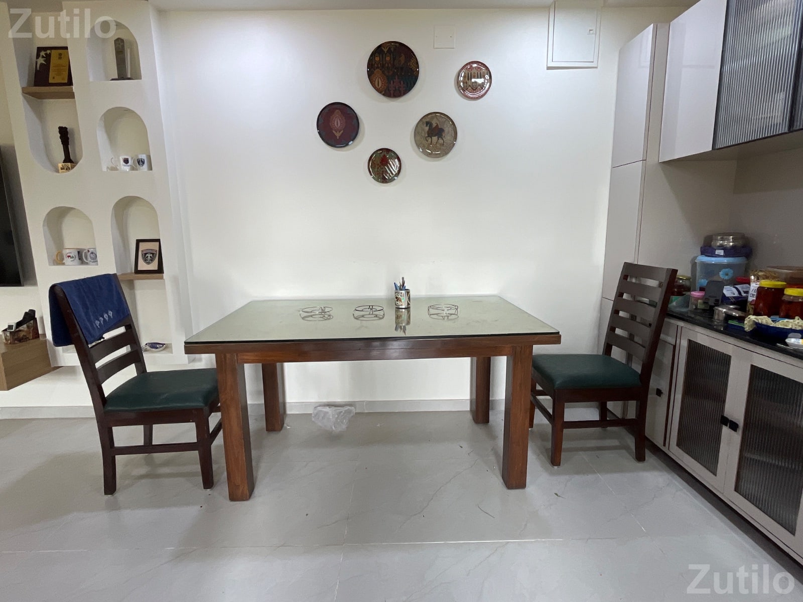 6 seater dining table - Dining Tables - Ahmedabad City - Image 3