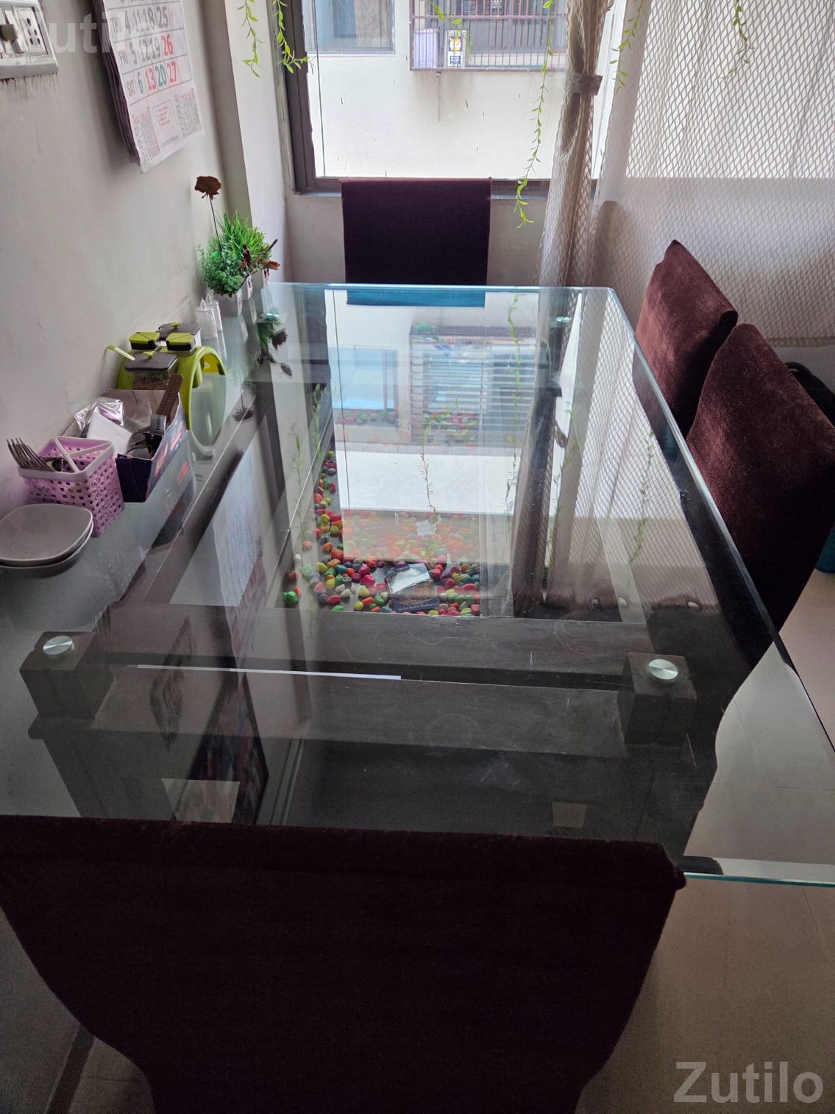 Dining table 6 seater - Dining Tables - Ahmedabad City - Image 3