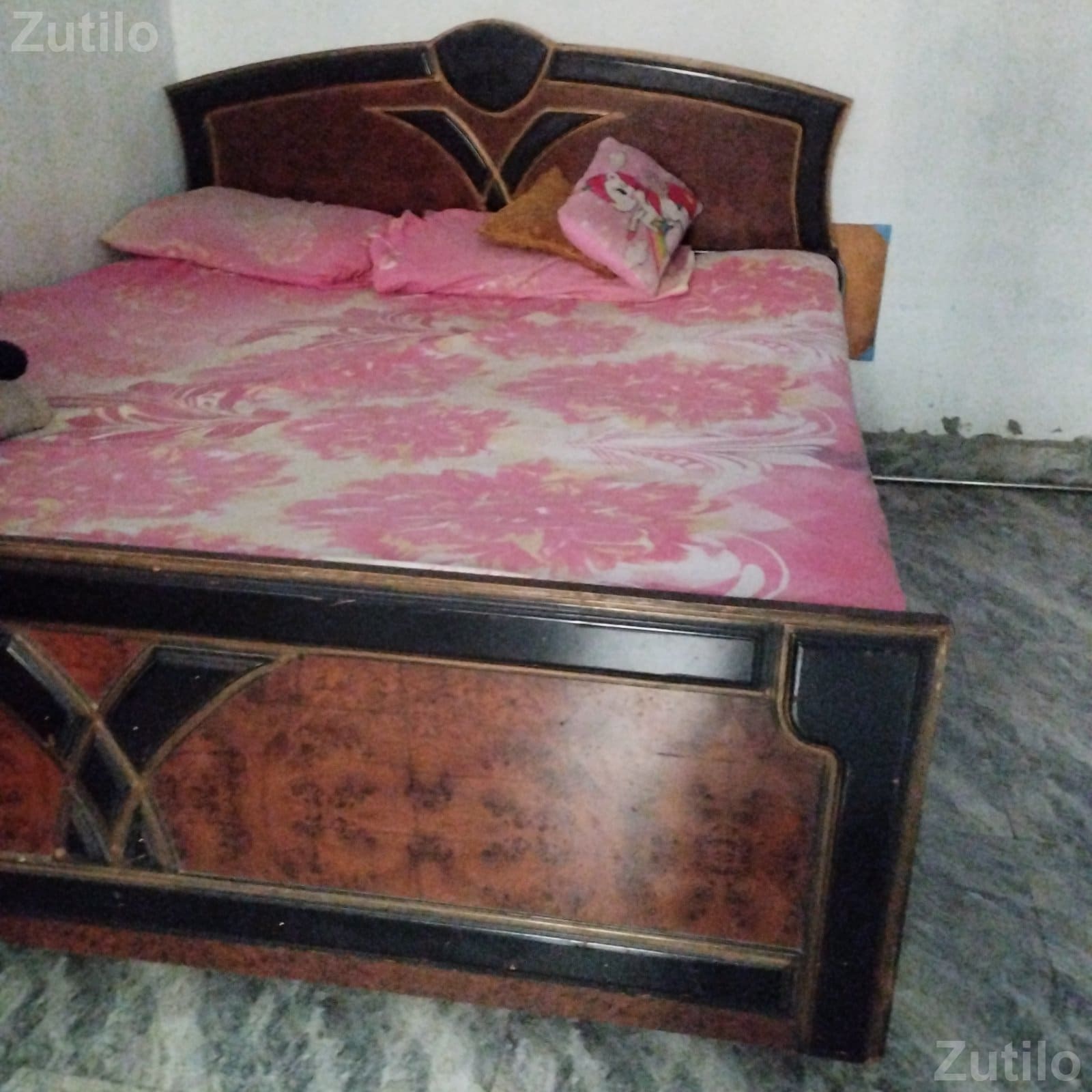 Double bed with storage - Beds & Mattresses - Ahmedabad City - Image 3