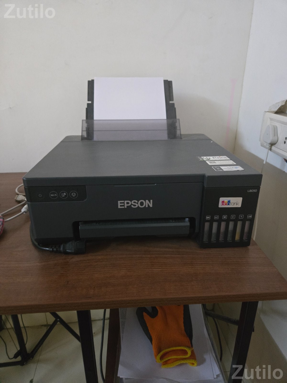 Epson L8050 sublimation printer A4 Epson L8050 sublimation printer A4