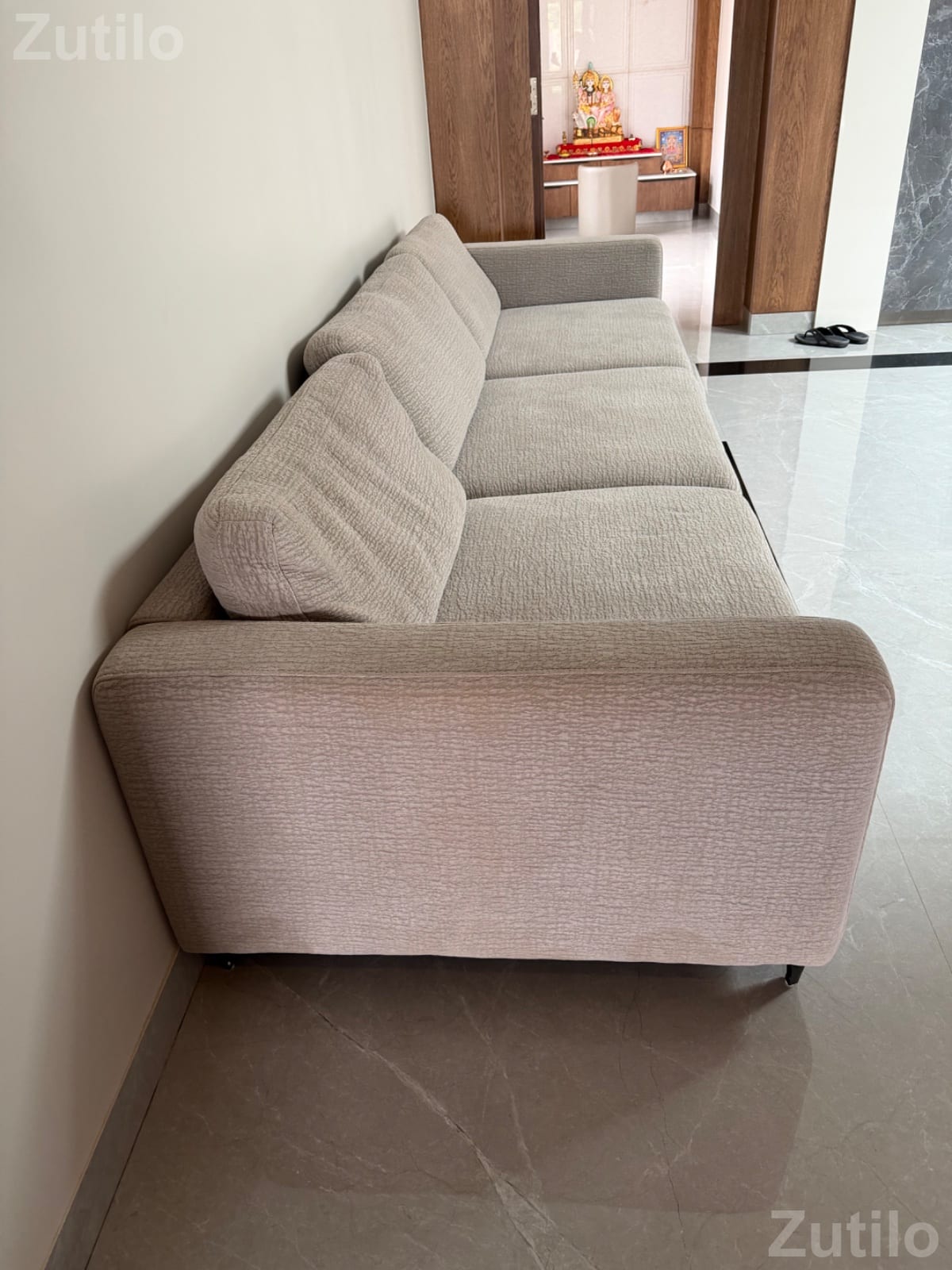 3 seat sofa and 2 single sofa - Sofa Sets - Surat City - Image 5