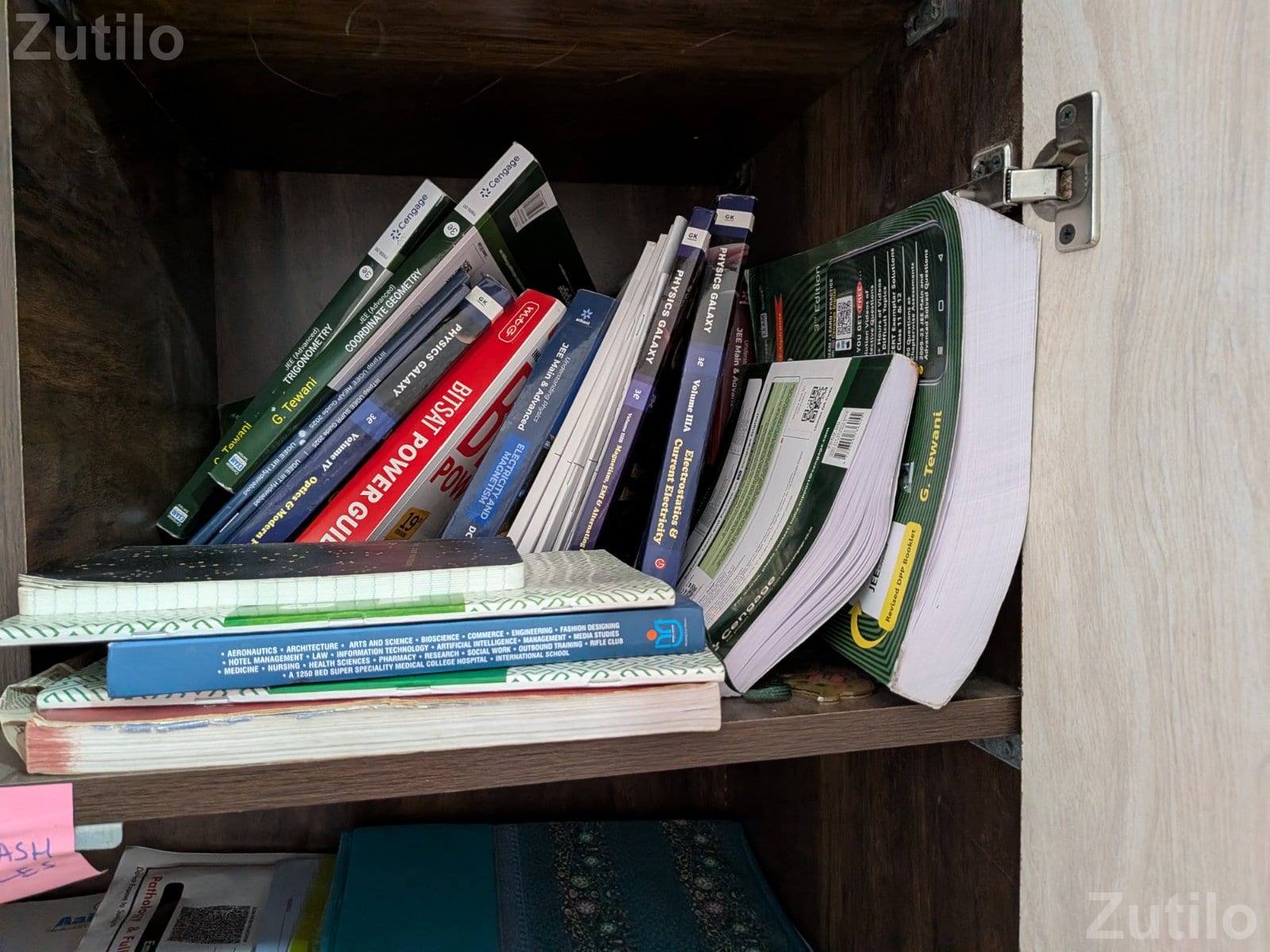 Iit preparation book - Competitive Exam Books - Ahmedabad City - Image 2