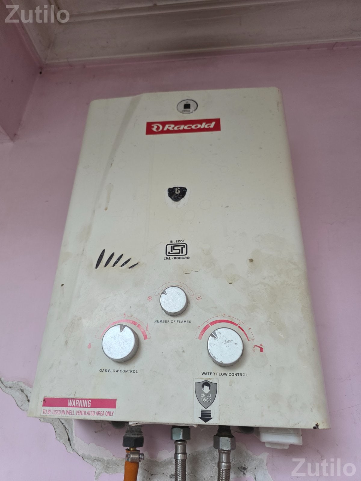 Racold gas geyser 6 litre used Racold gas geyser 6 litre used