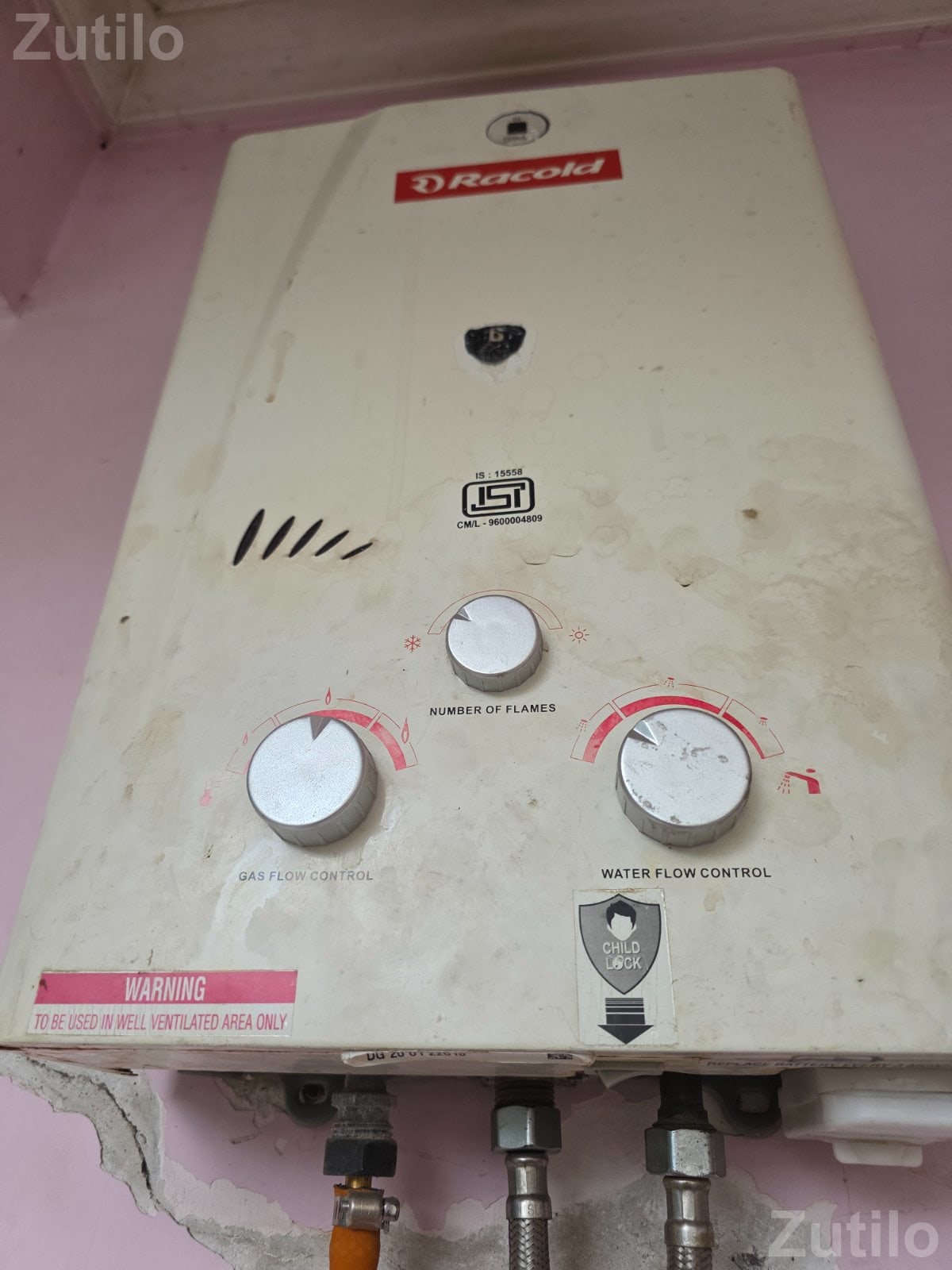 Racold gas geyser 6 litre used - Geysers / Water Heaters - Ahmedabad City - Image 3