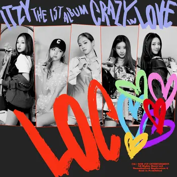 ITZY CRAZY IN LOVE albüm kapağı