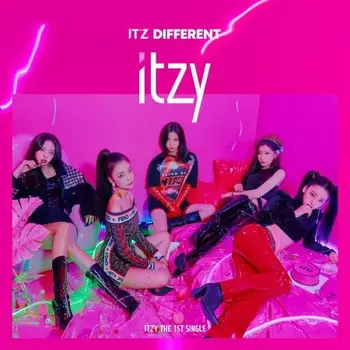 ITZY IT'z Different albüm kapağı