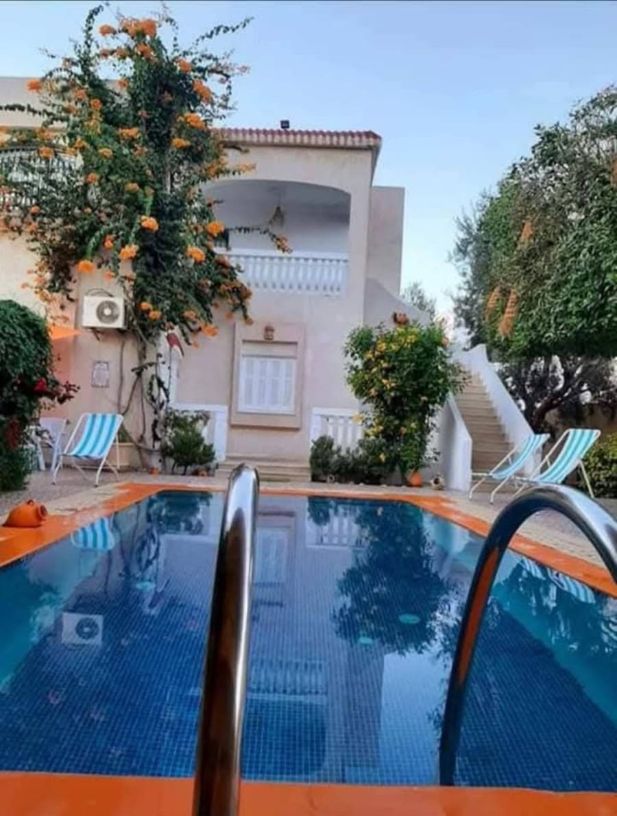 Appartement "Eshq" Appartement de charme avec vue piscine
