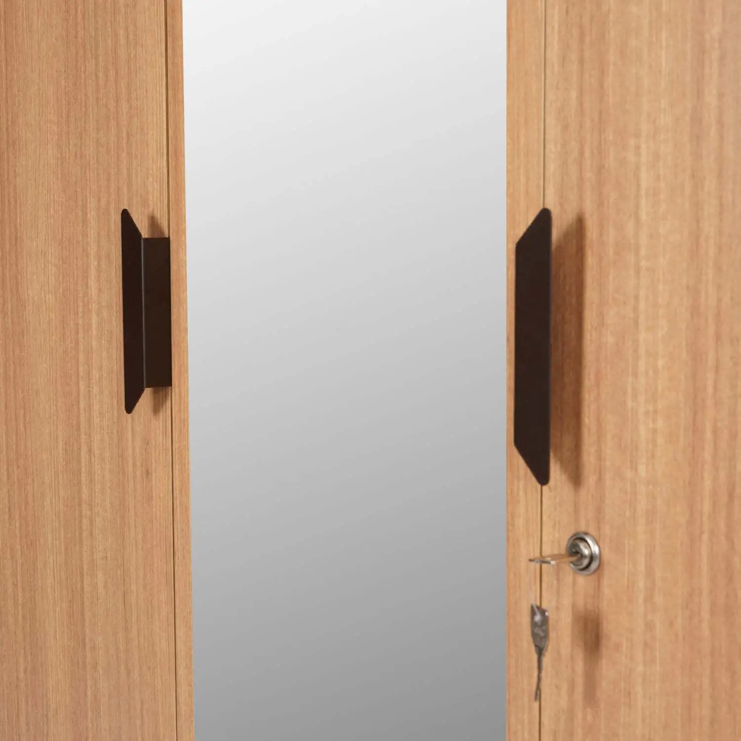 Nilkamal Milford Engineered Wood 3 Door Wardrobe 3