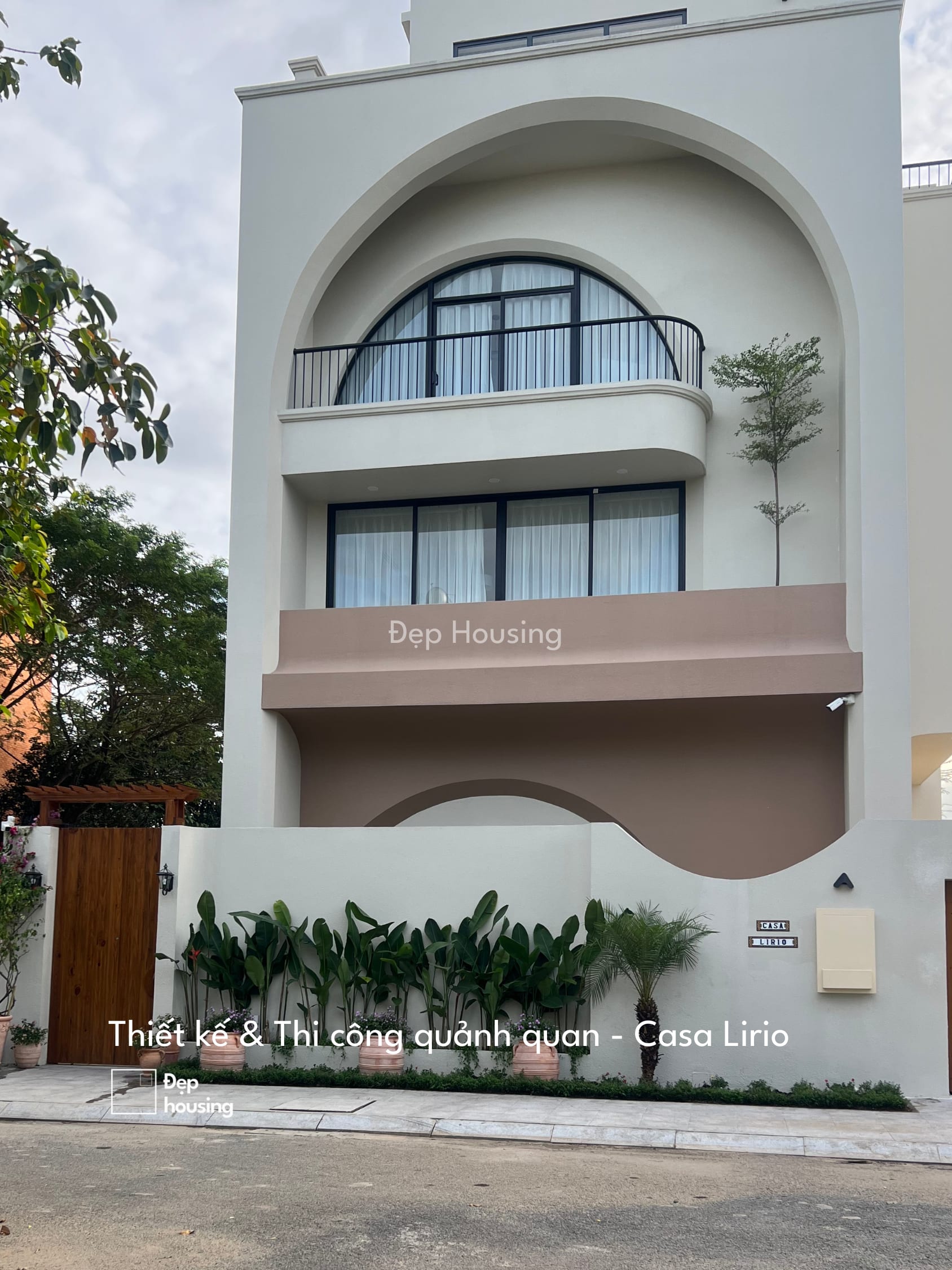 Sân vườn biệt thự Casa Lirio, Sài Gòn — ảnh 1