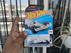 VISA CASH APP RACING BULLS FORMULA ONE TEAM /EQUIPE