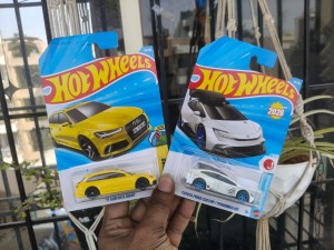 BOX DAMAGE 17 AUDI AND TOYOTA