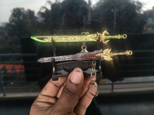 KNIFE 2 PIECE WITH STAND