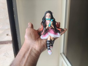 NEJUKO SITTING ACTION FIGURE