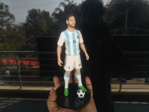 MESSI SMALL SCRATCH ACTION FIGURE CHECK 2ND IMAGE