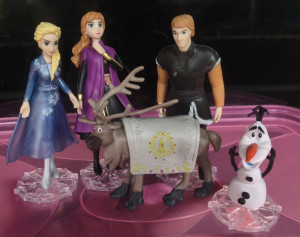 FORZEN SET OF 5 ACTION FIGURE