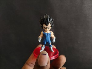 DBZ 6CM ACTION FIGURE
