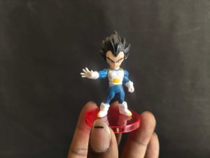 DBZ 6CM ACTION FIGURE