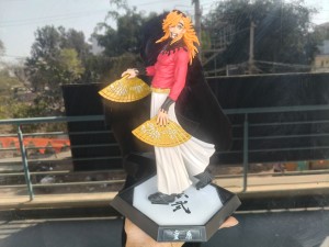 DOUMA 27CM ACTION FIGURE (SMALL GLUE ON STAND SHOWN IN 2ND IMAGE)